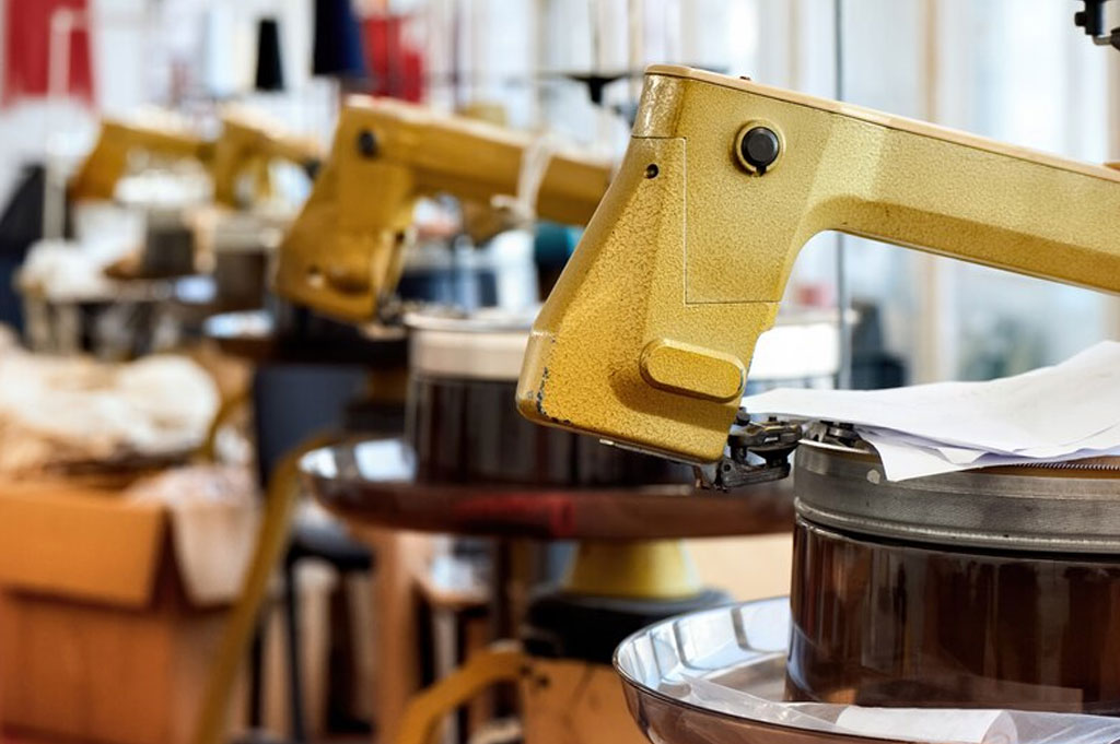 Sakarya Makina Kalıp ve Yedek Parça İmalatı, Lazer Kesim,Akbant Büküm,Hidrolik Pres,Eksantrik Pres,Kaynaklı İmalat